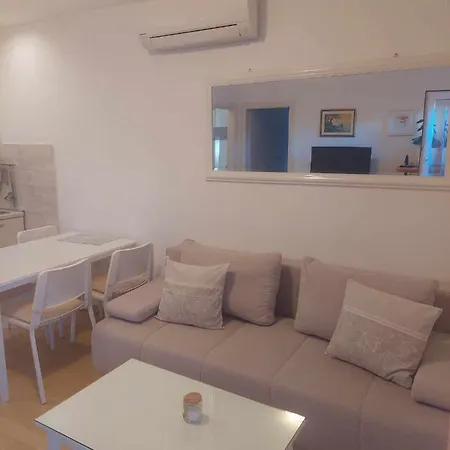 Апартаменты Holiday Apartment Сплит